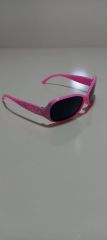PEMBE TAŞ DETAYLI KIZ ÇOCUK GÜNEŞ GÖZLÜĞÜ ÇERÇEVE GENİŞLİĞİ 12 CM PEMBE