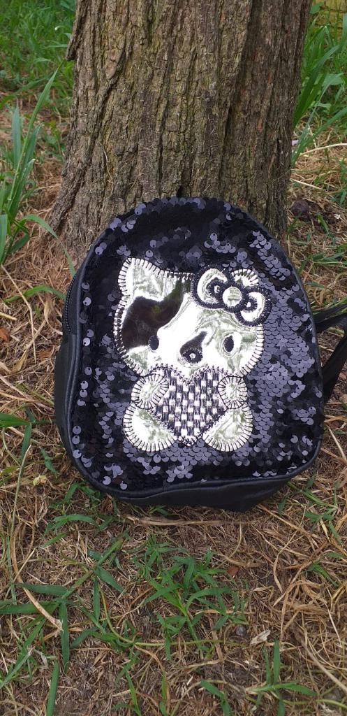 Kız Çocuk Siyah Payetli Hologramlı Hello Kity Sırt Çantası