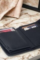 Kadın Yumuşak Derili Çıtçıtlı Ve Fermuarlı Şık Siyah Cüzdan Kartlık Aksesuar