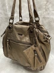 ÇÇS YIKAMA DERİ OMUZ ÇANTASI