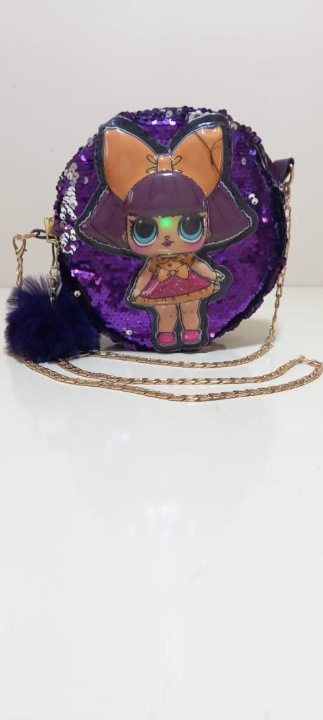 KALİTELİ LOL BEBEK PONPONLU PULLU IŞIKLI PAYETLİ ÇOCUK ZİNCİRLİ OMUZ ÇANTASI MOR