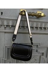 Kadın Siyah Ayarlanabilir Çapraz Kolon Askılı Mat Deri Omuz Çantası