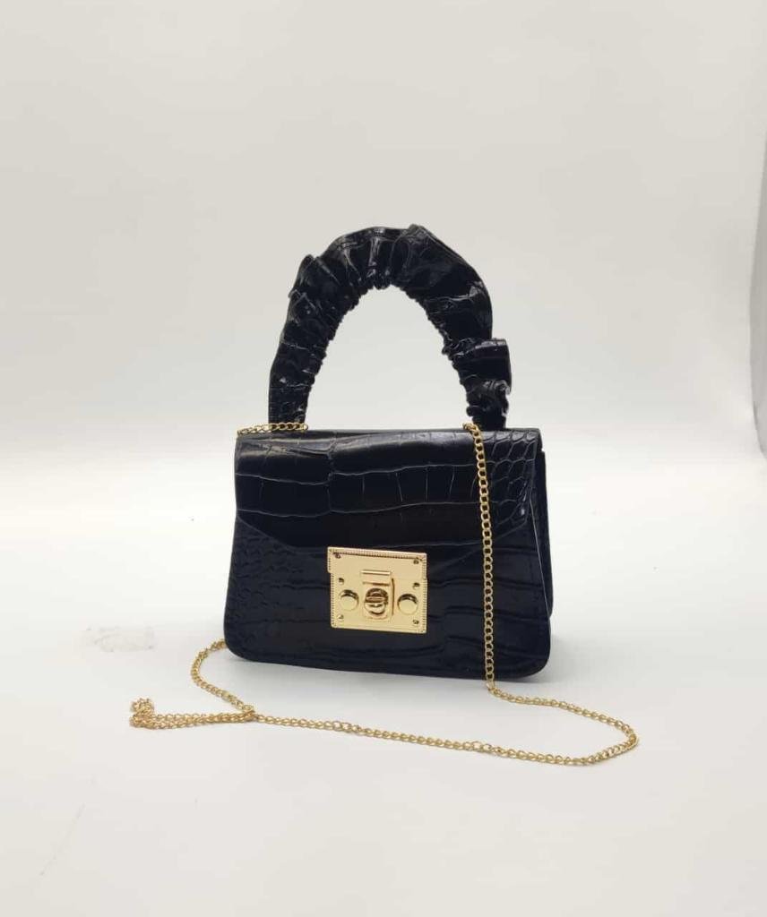 Küçük Boy Çocuk & genç Çantası kapitone deri zincir askılı SİYAH