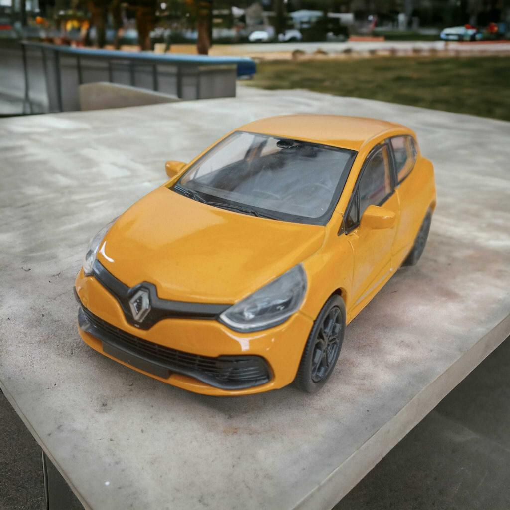 Metal Çekbırak RENAULT CLİO RENO CLİO araba 12x5cm kapılar açılır  Demir Oyuncak Araç Hediyelik Taksi SARI