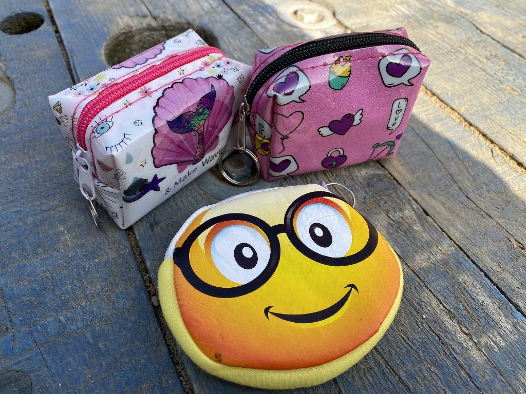 DZC KUZENLER AVM Pembe Sarı Gözlük Emojili Kız Çocuk Cüzdan