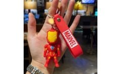 DZC KUZENLER AVM İRON SÜPER KAHRAMANLAR Karikatür Anime Figür PVC Bebek Anahtarlık Çanta Anahtarlık Süsü