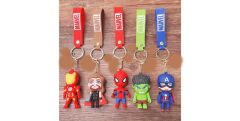 DZC KUZENLER AVM İRON SÜPER KAHRAMANLAR Karikatür Anime Figür PVC Bebek Anahtarlık Çanta Anahtarlık Süsü
