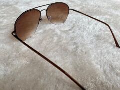 Kahverengi unisex damla model yarım metal çerçeve güneş gözlüğü