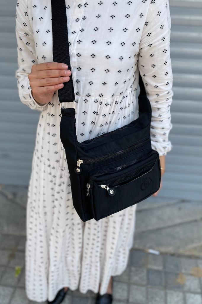 Kadın Siyah Krinkıl Kumaş Çapraz Çanta Kırinkıl Omuz Çantası